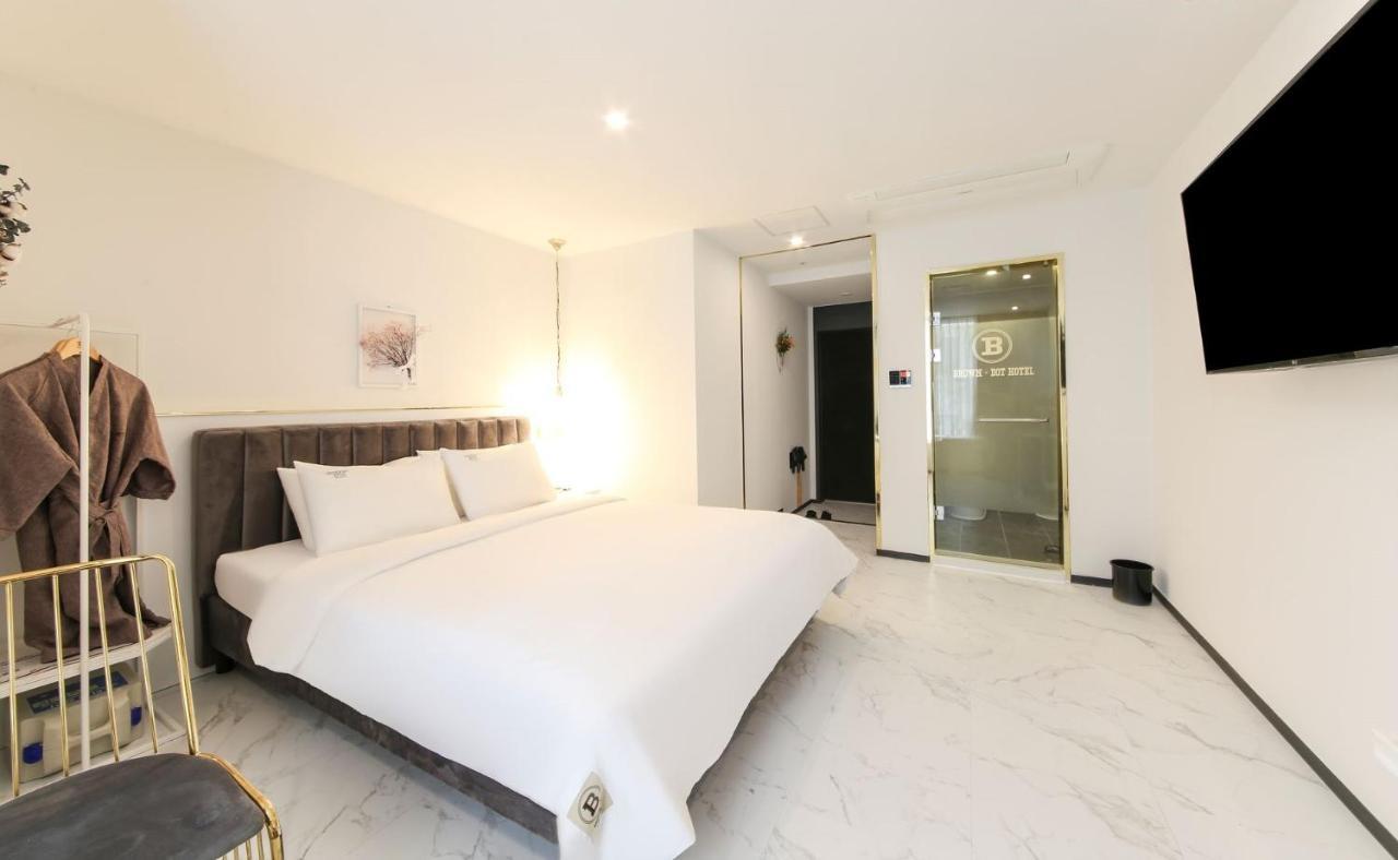 Brown-Dot Hotel Songdo Busan Buitenkant foto